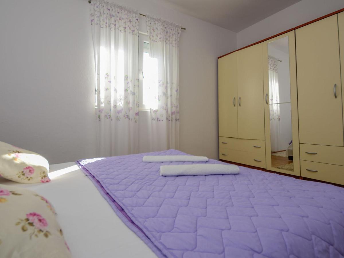 Holiday Home Ana By Interhome Maslenica Exteriör bild